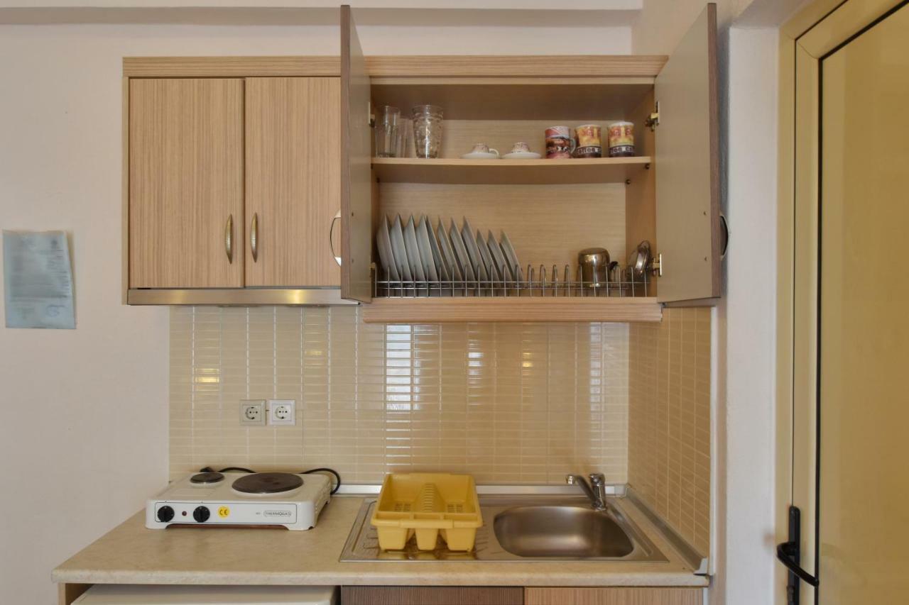 Aigli Rooms เลปโตการายา ภายนอก รูปภาพ